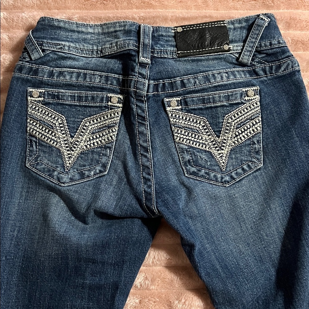 Vigoss High Rise Distressed Blue Jeans. EC.